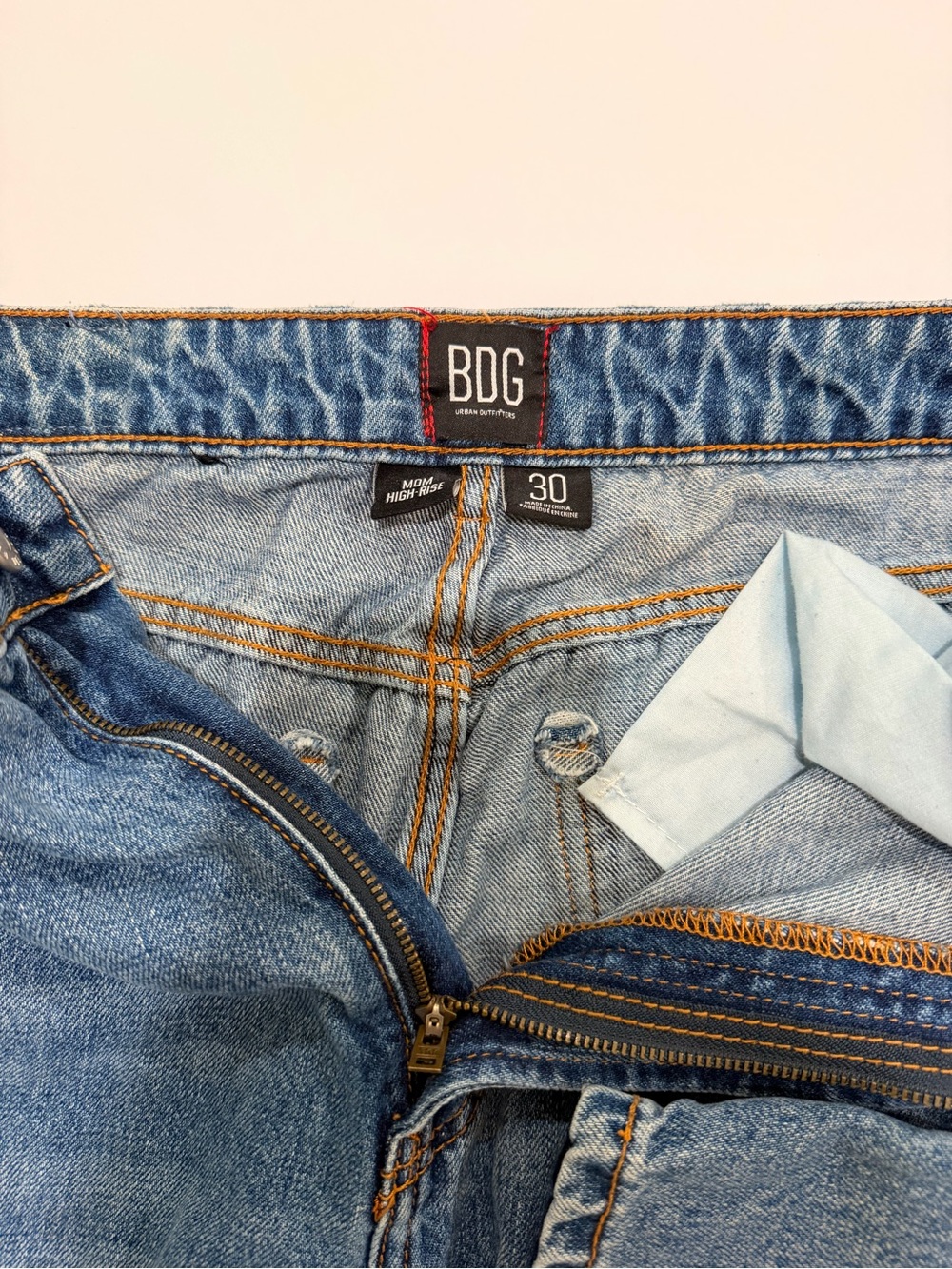 BDG Urban Outfitters Blue Denim Jeans with Black Leather mom high-rise - Picture 4 of 5